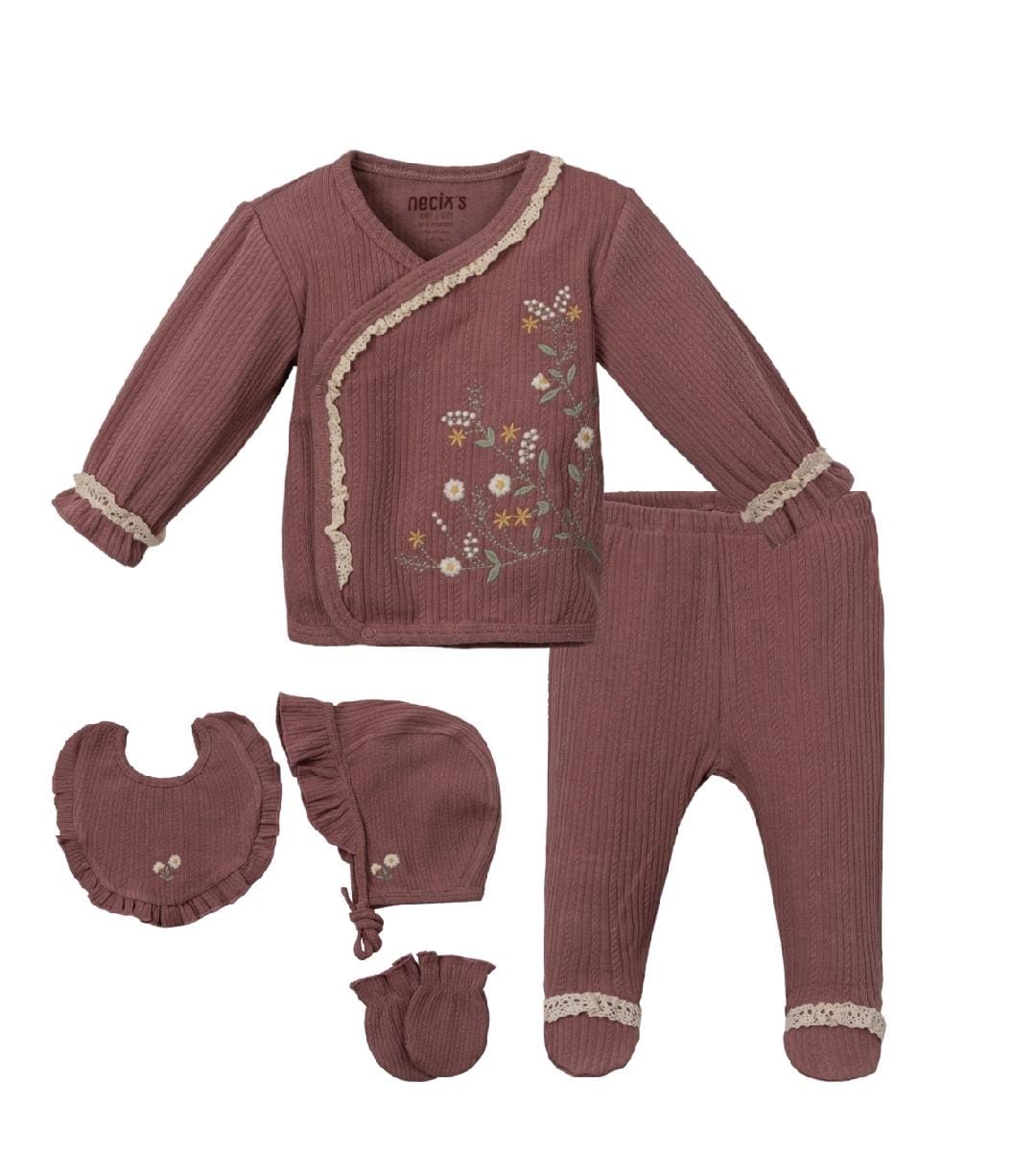 Light knitted 5pc welcome set