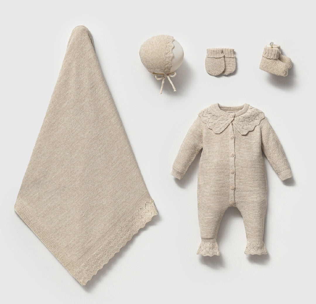 NIPPERLAND - premium knitted welcome set