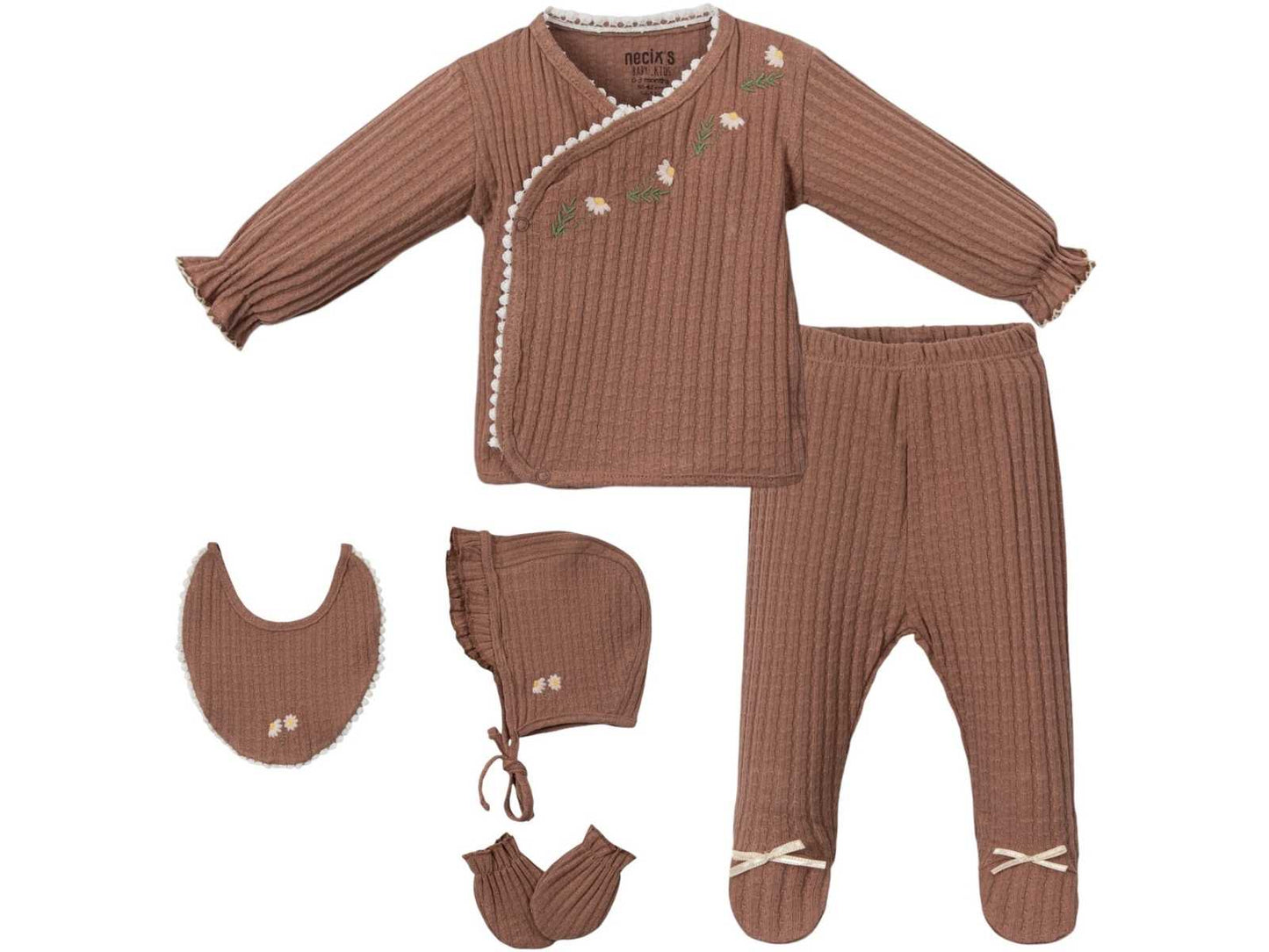 Light knitted 5pc welcome set