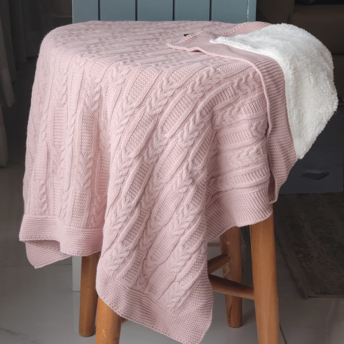 KNITTED DOUBLE SIDED SHERPA - baby blanket