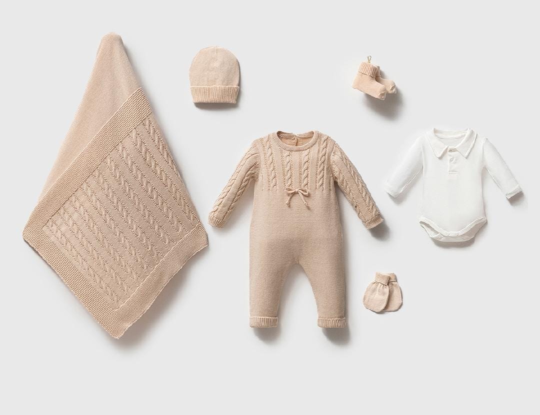 BASIC BOW  premium knitted welcome set