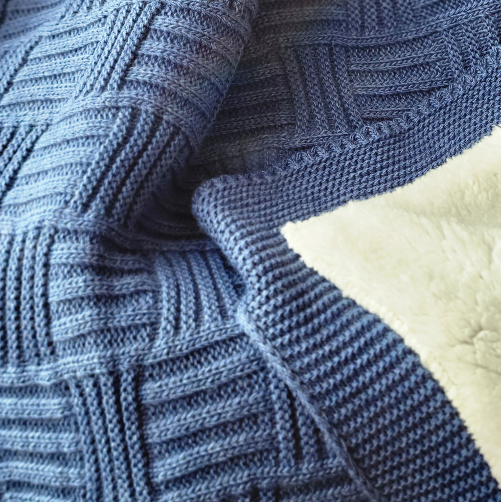 KNITTED DOUBLE SIDED SHERPA - baby blanket