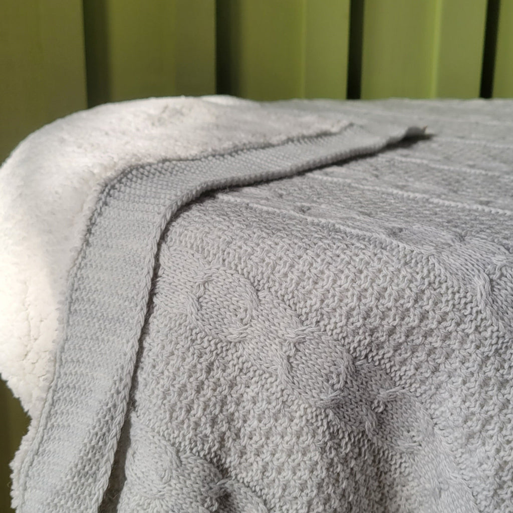 KNITTED DOUBLE SIDED SHERPA - baby blanket