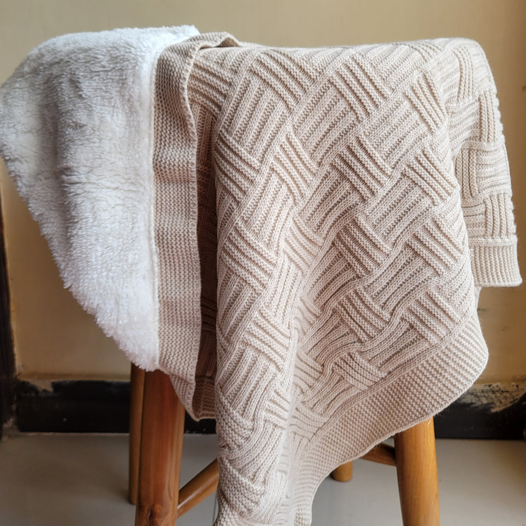 KNITTED DOUBLE SIDED SHERPA - baby blanket