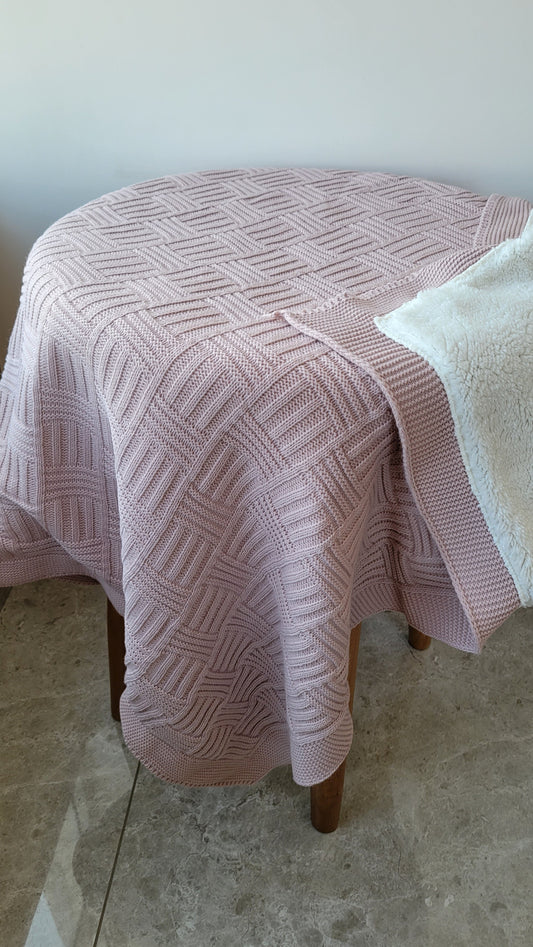 KNITTED DOUBLE SIDED SHERPA - baby blanket