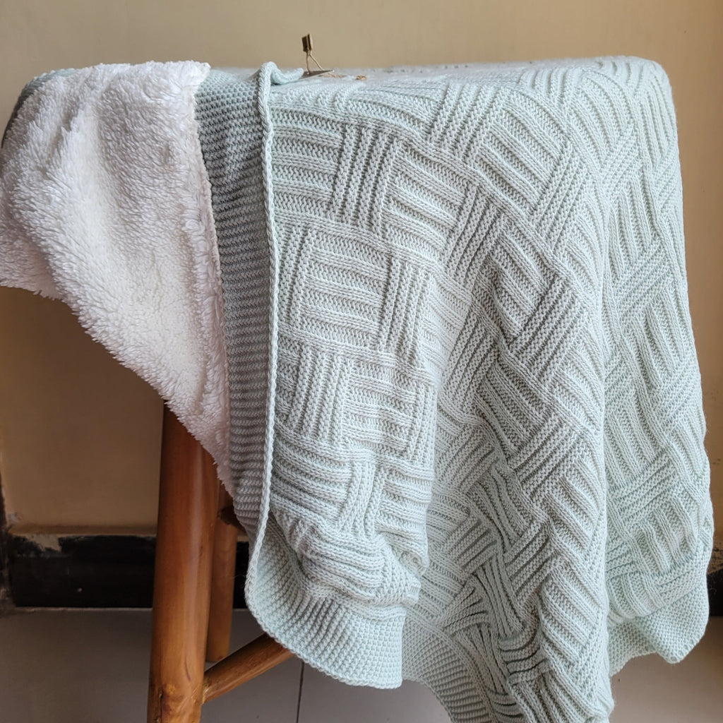 KNITTED DOUBLE SIDED SHERPA - baby blanket