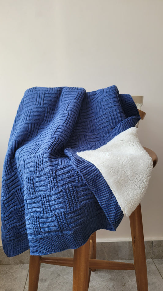KNITTED DOUBLE SIDED SHERPA - baby blanket