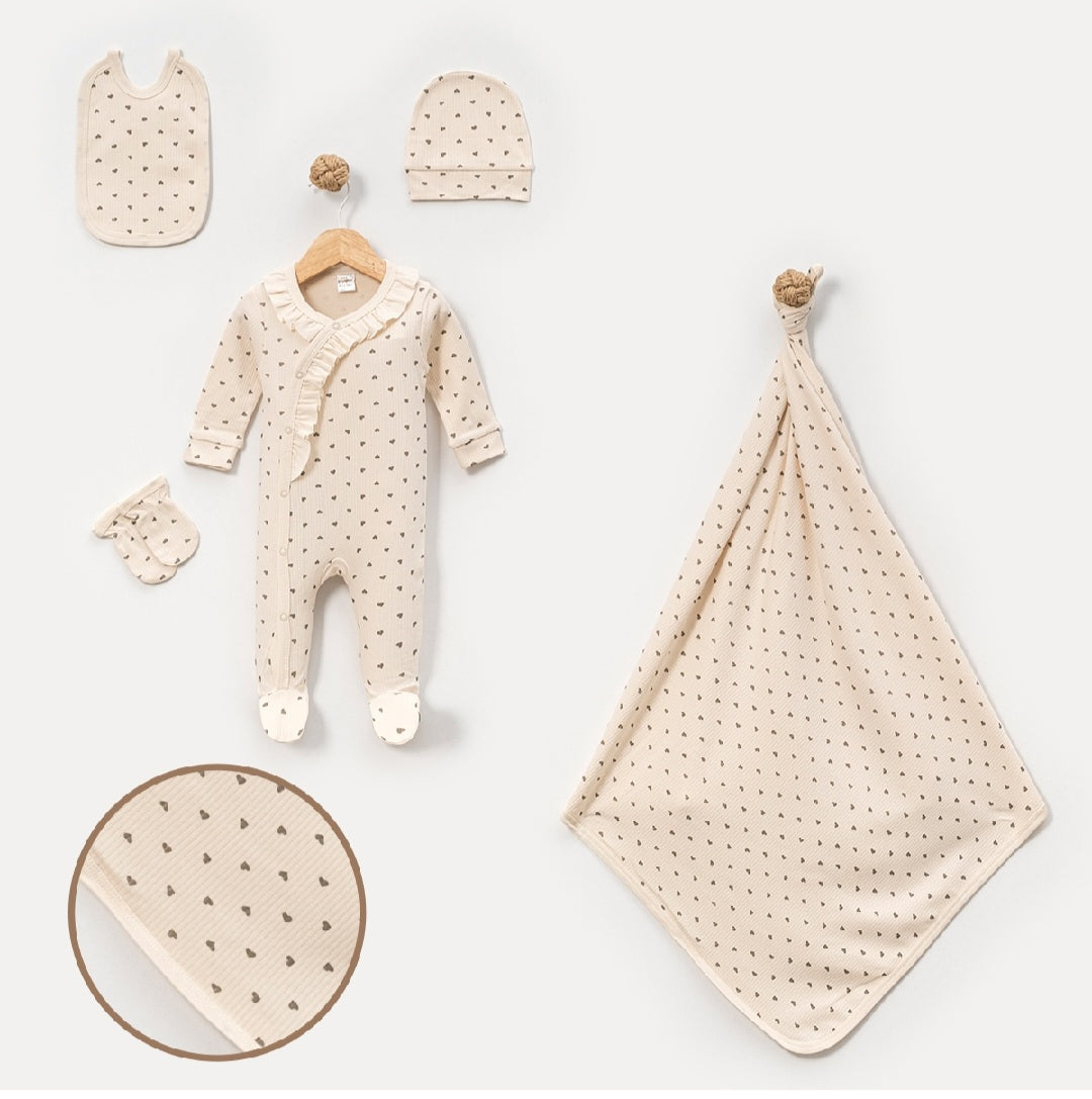 Light knitted 5pc welcome set