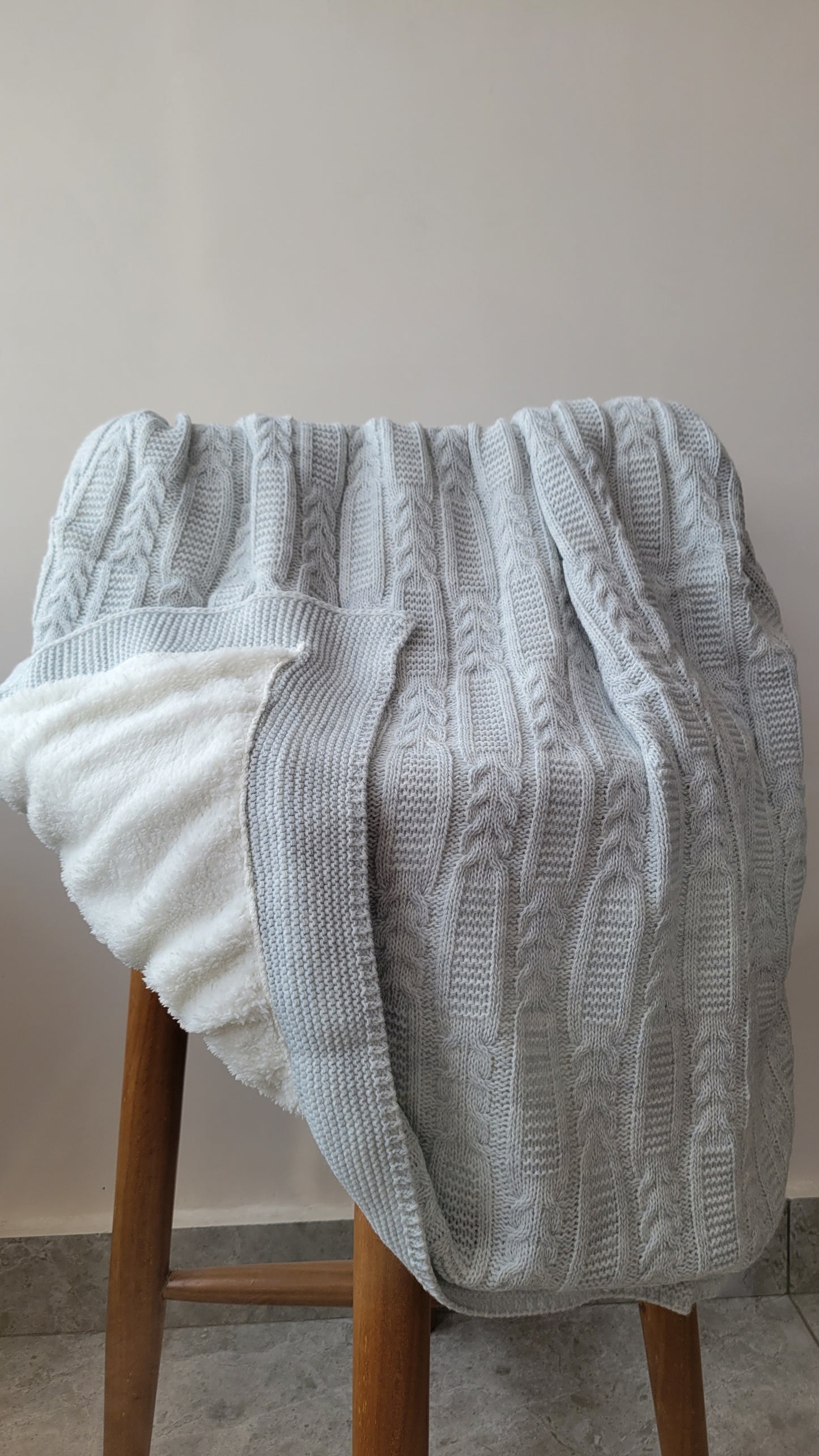 KNITTED DOUBLE SIDED SHERPA - baby blanket