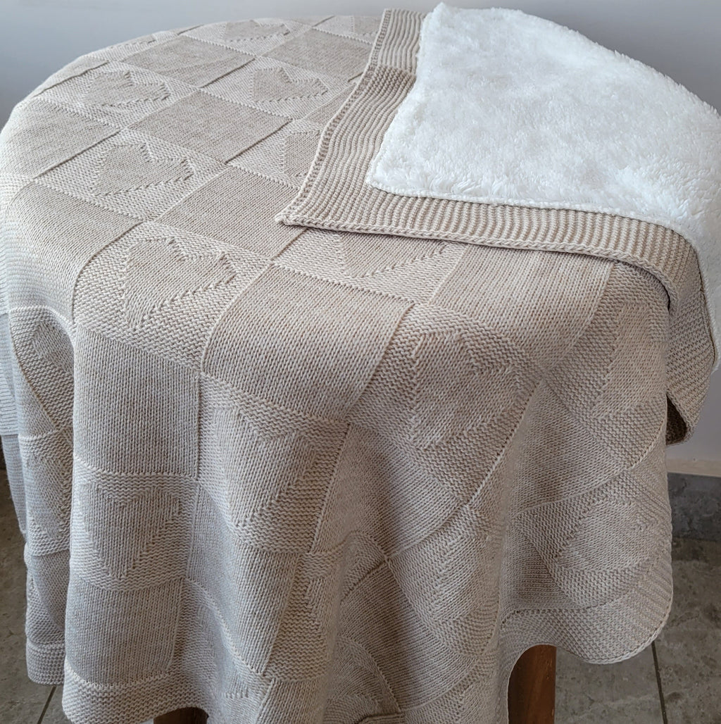 KNITTED DOUBLE SIDED SHERPA - baby blanket