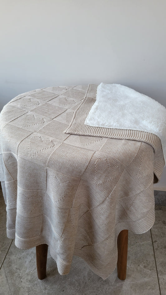 KNITTED DOUBLE SIDED SHERPA - baby blanket