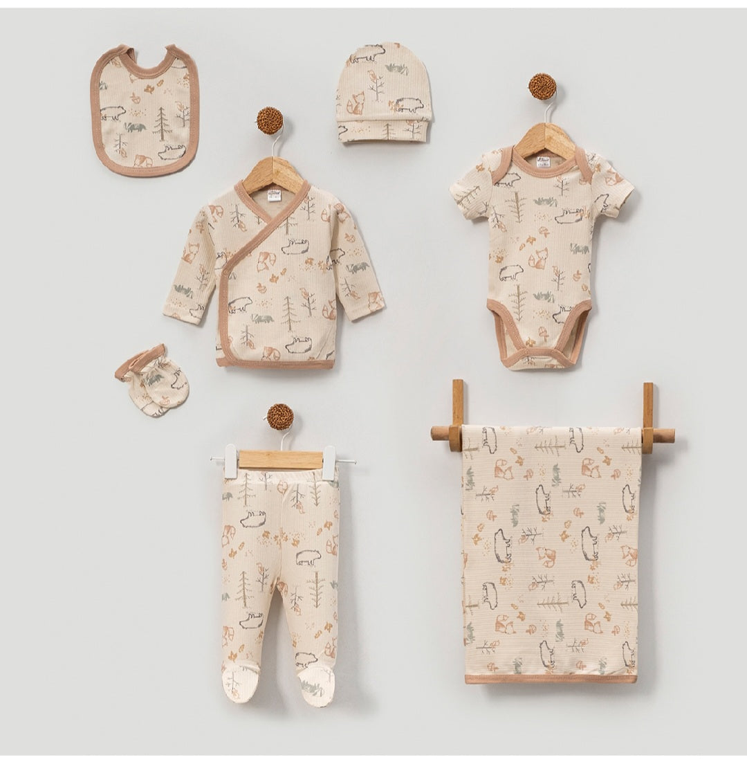 Light knitted 7pc welcome set
