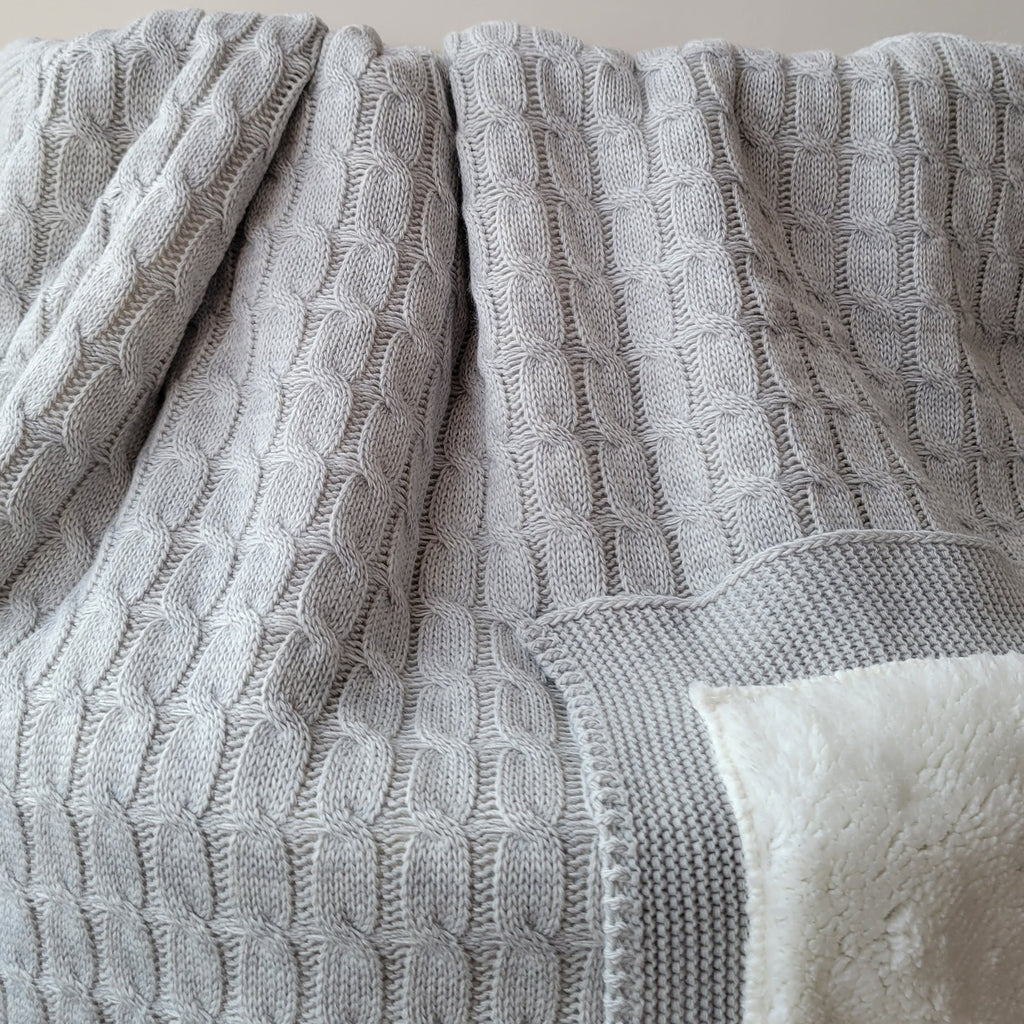 KNITTED DOUBLE SIDED SHERPA - baby blanket